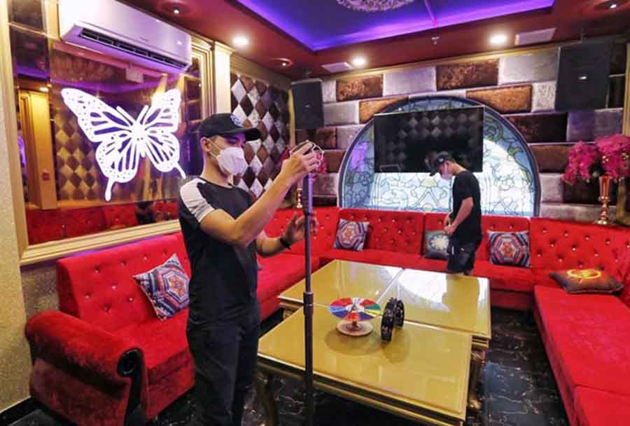 Hưng Yên mở lại dịch vụ karaoke, massage, quán bar, vũ trường từ ngày 15.3